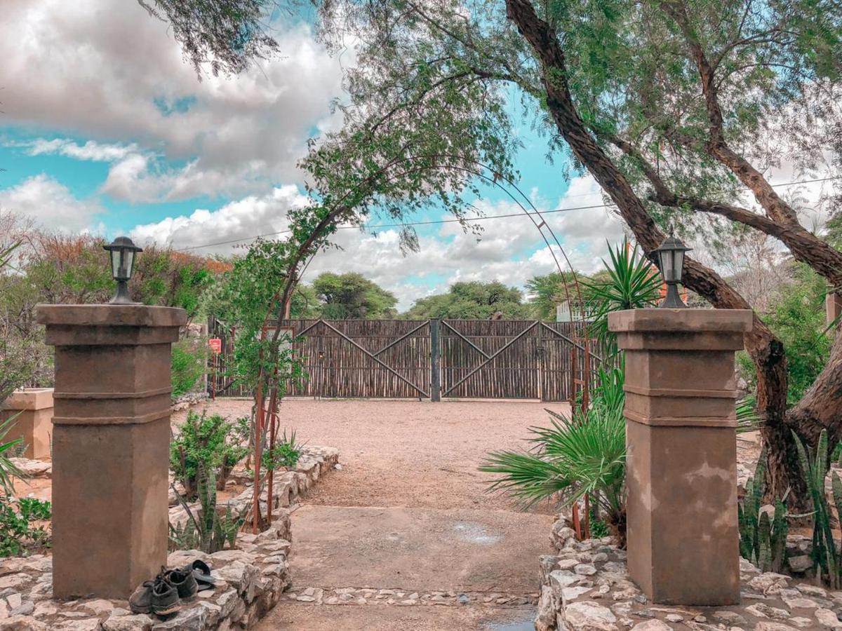 Nkisi Guesthouse Kang المظهر الخارجي الصورة